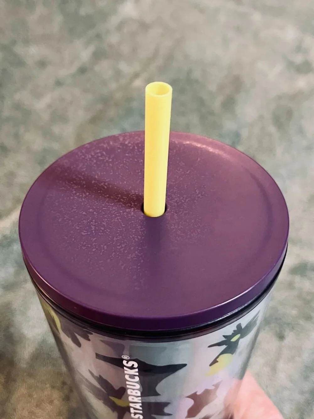 Starbucks 2021 Valentines Pansy Cold Tumbler Venti 24oz lilac green lid straw